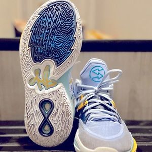 Nike Kyrie Infinity Lt Marine/Laser Blue US 8.5 Men’s